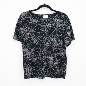 Hanna Andersson Floral Tee Womens M Black‎ Short Sleeve Dark Feminine Bloomcore